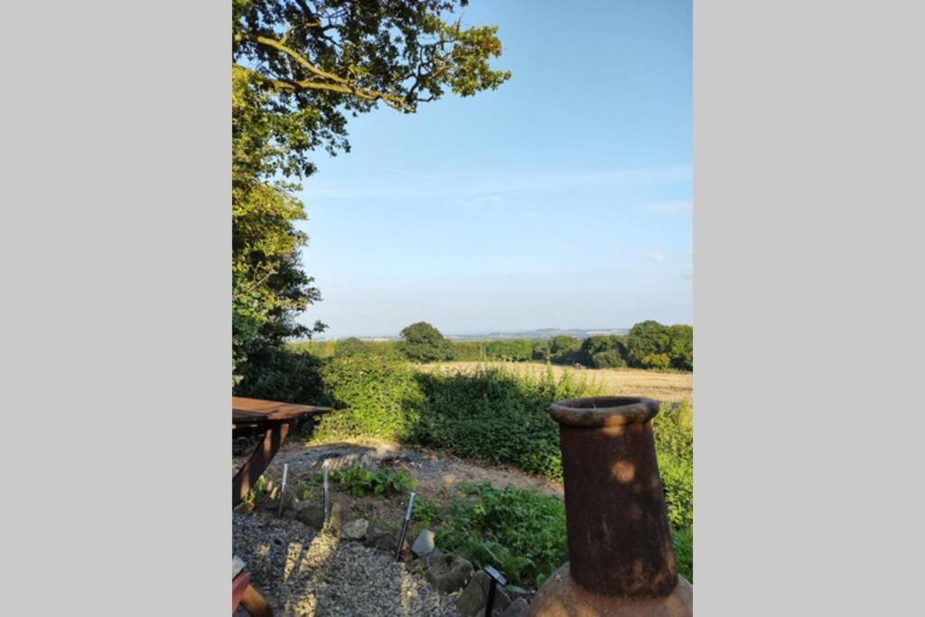 Self catering garden lodge Ludlow Buitenkant foto